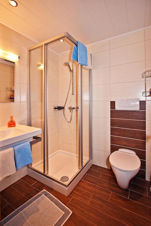 Ferienwohnungen Appartements Patscheider Finkenberg Zimmer foto